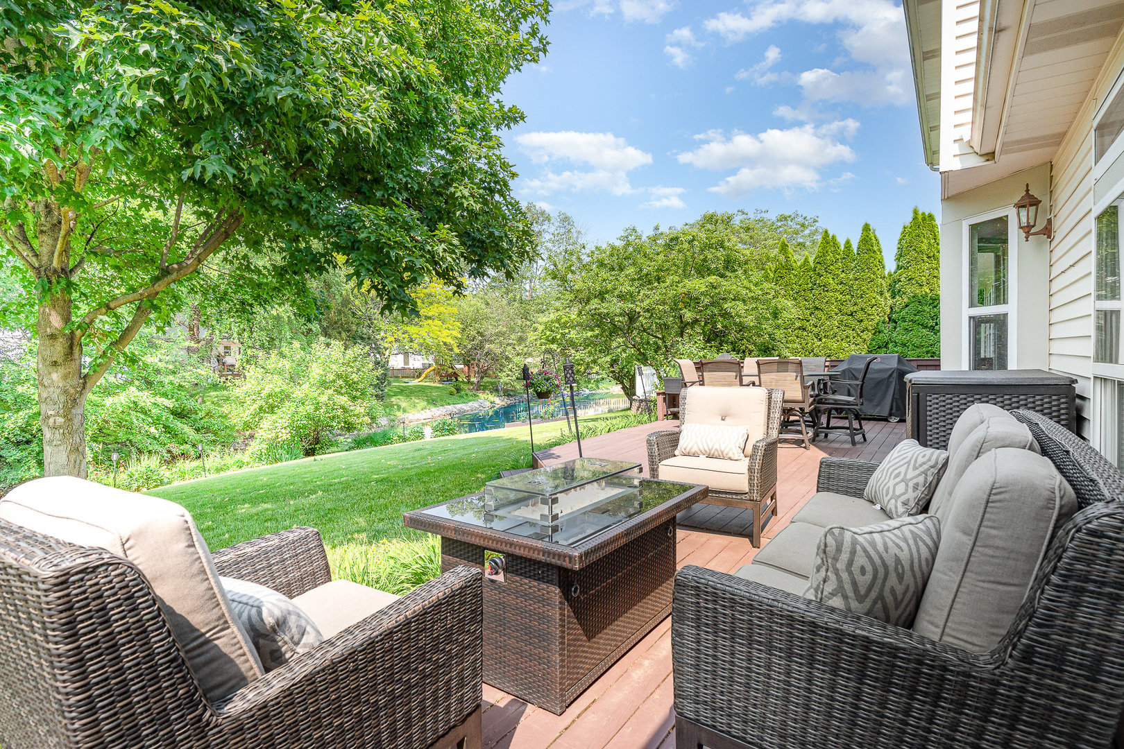 407 Anthony Court, Oswego, IL 60543