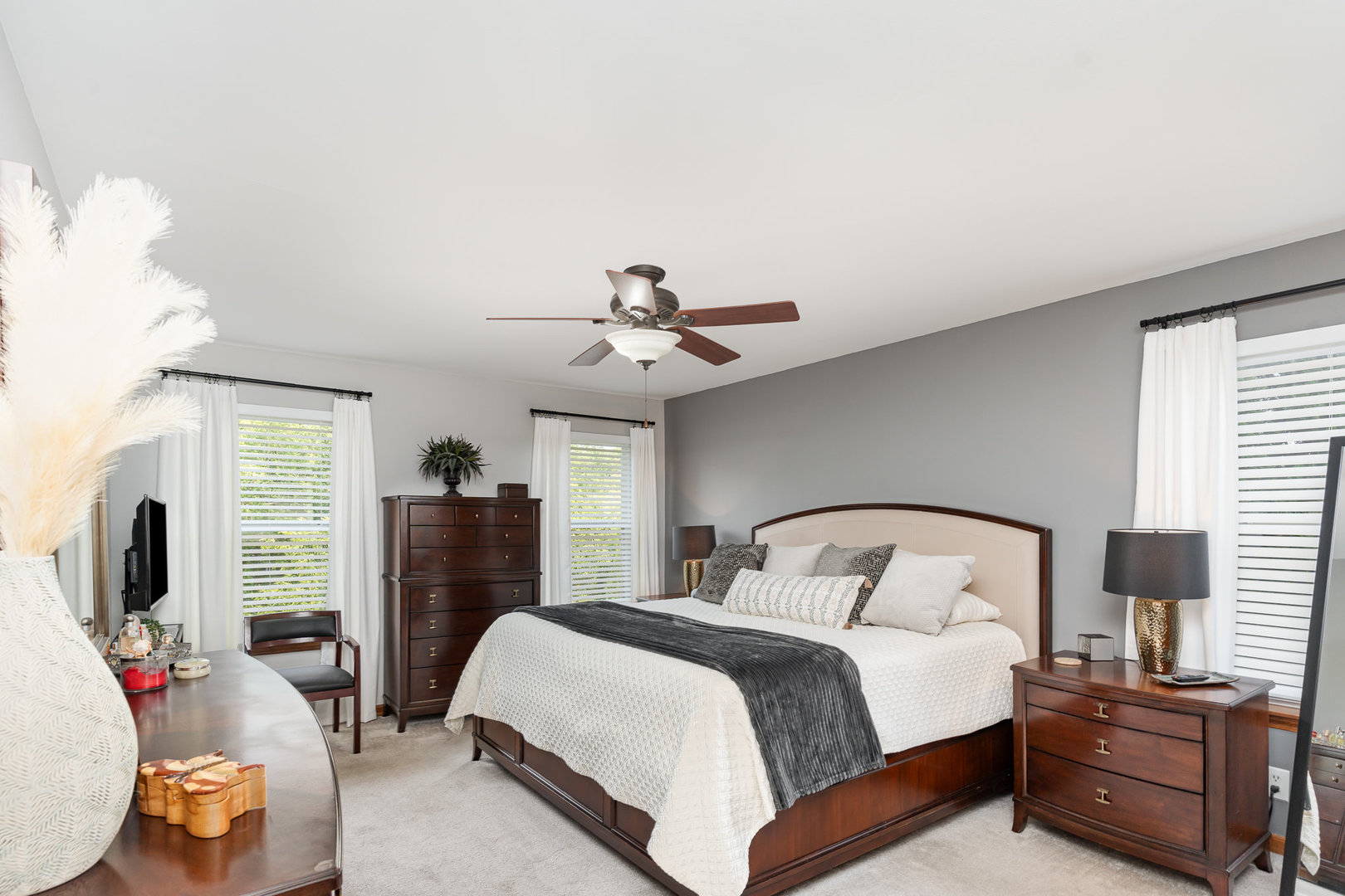 407 Anthony Court, Oswego, IL 60543