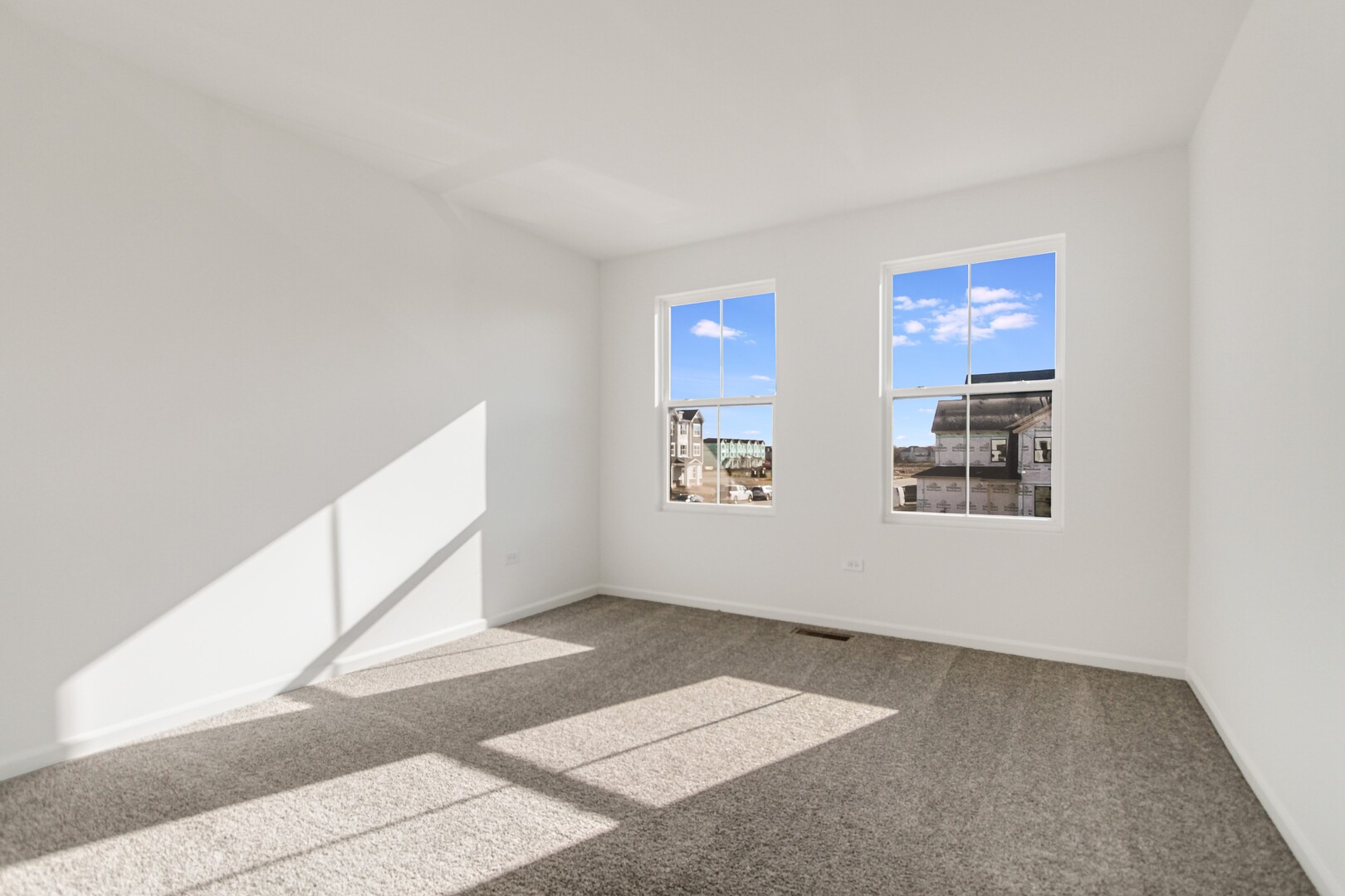 1886 Fulton Street, Woodridge, IL 60517