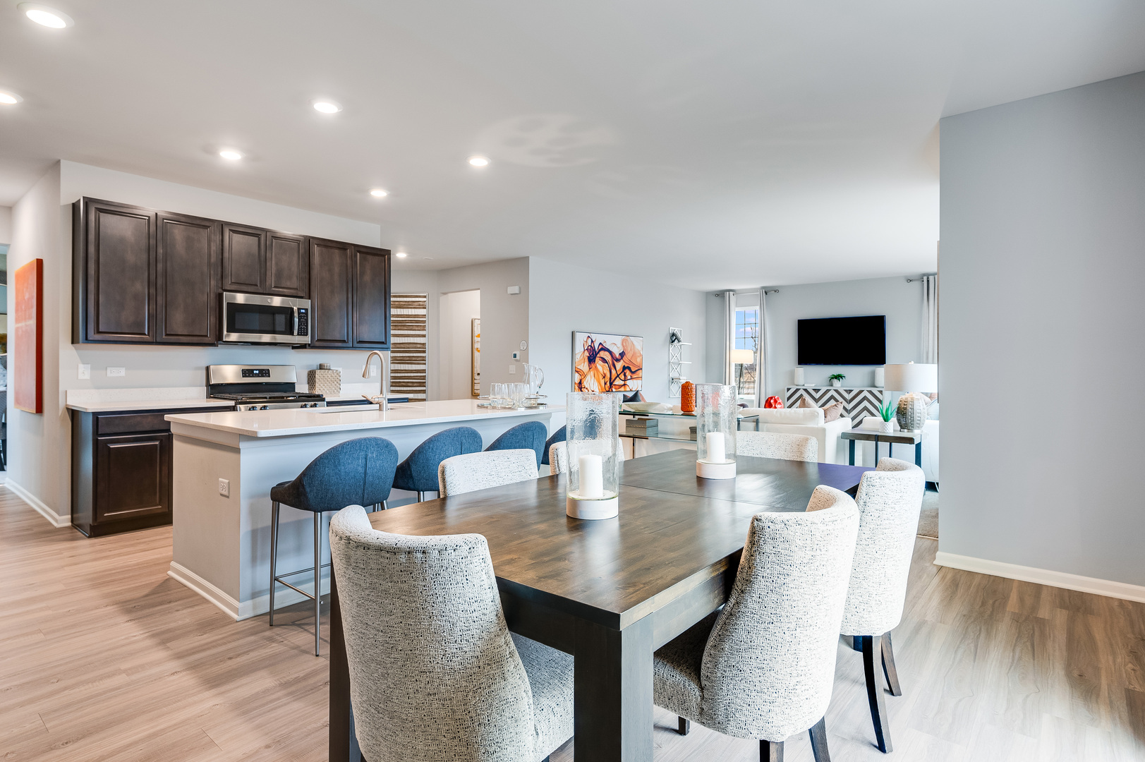 589 Wexford Drive, Elgin, IL 60124