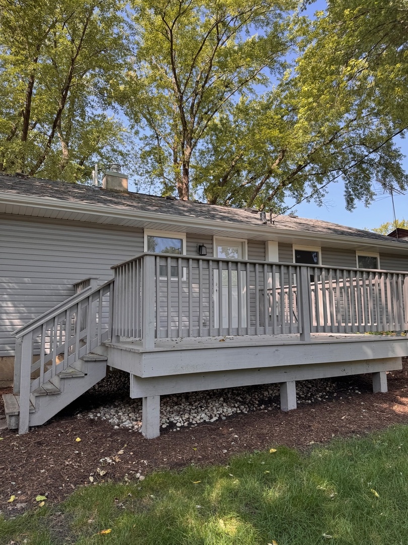 113 Delaware Street, Crystal Lake, IL 60014