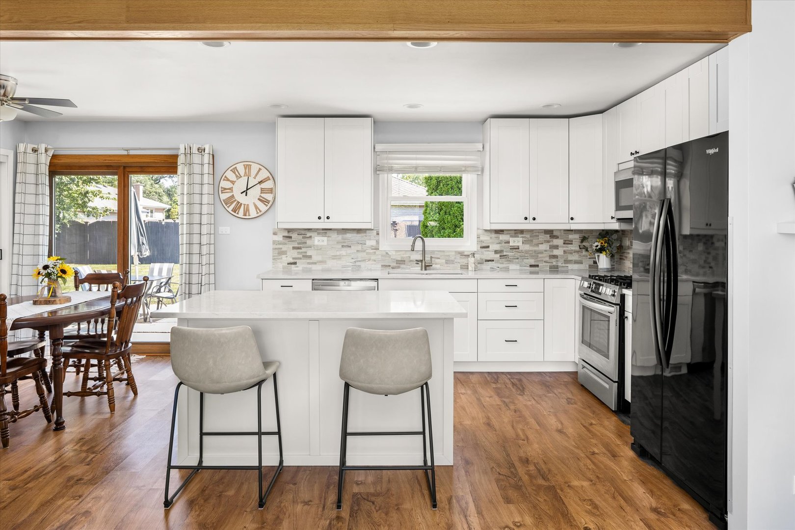 1105 Walter Street, Lemont, IL 60439