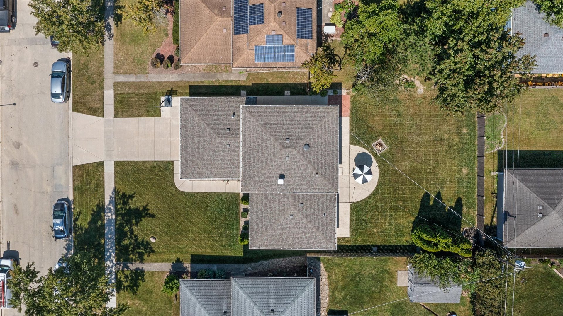 1105 Walter Street, Lemont, IL 60439