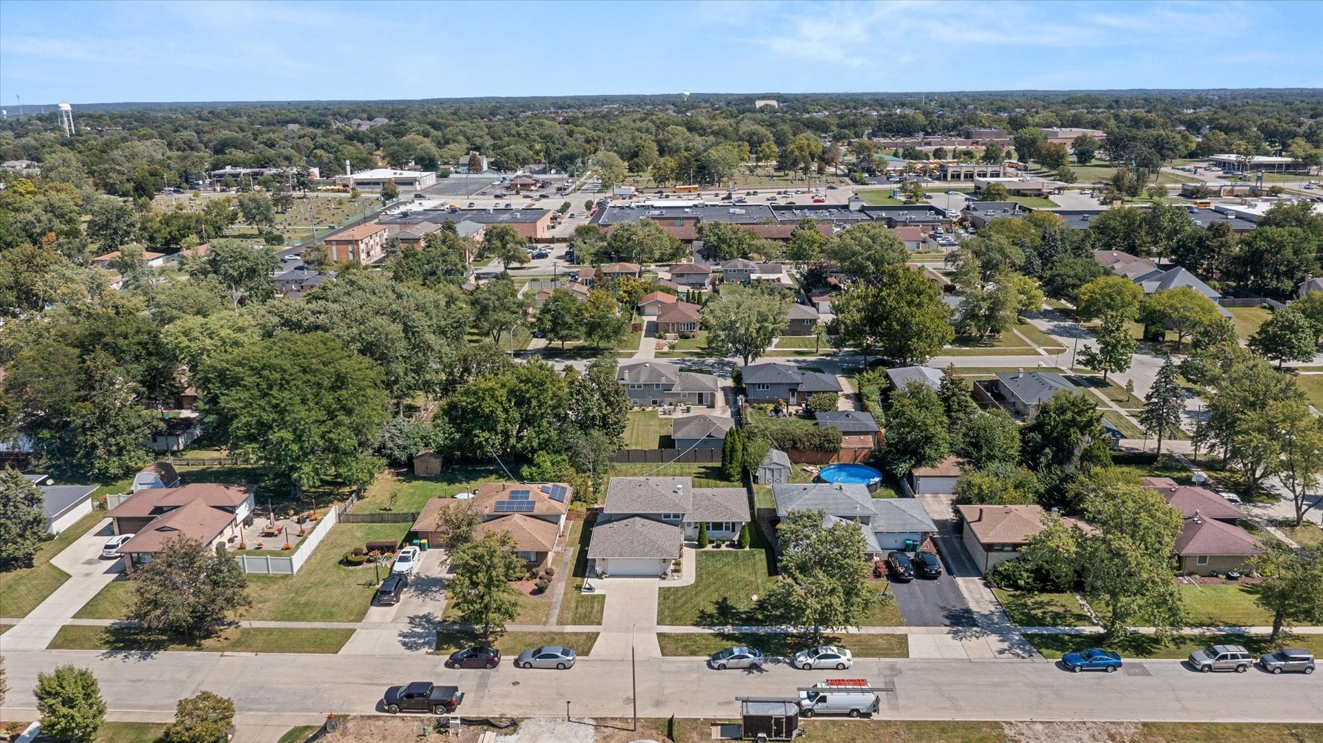 1105 Walter Street, Lemont, IL 60439