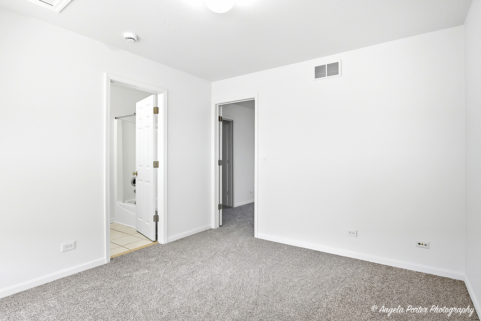 28744 W PONDVIEW Drive #28744, Lakemoor, IL 60051