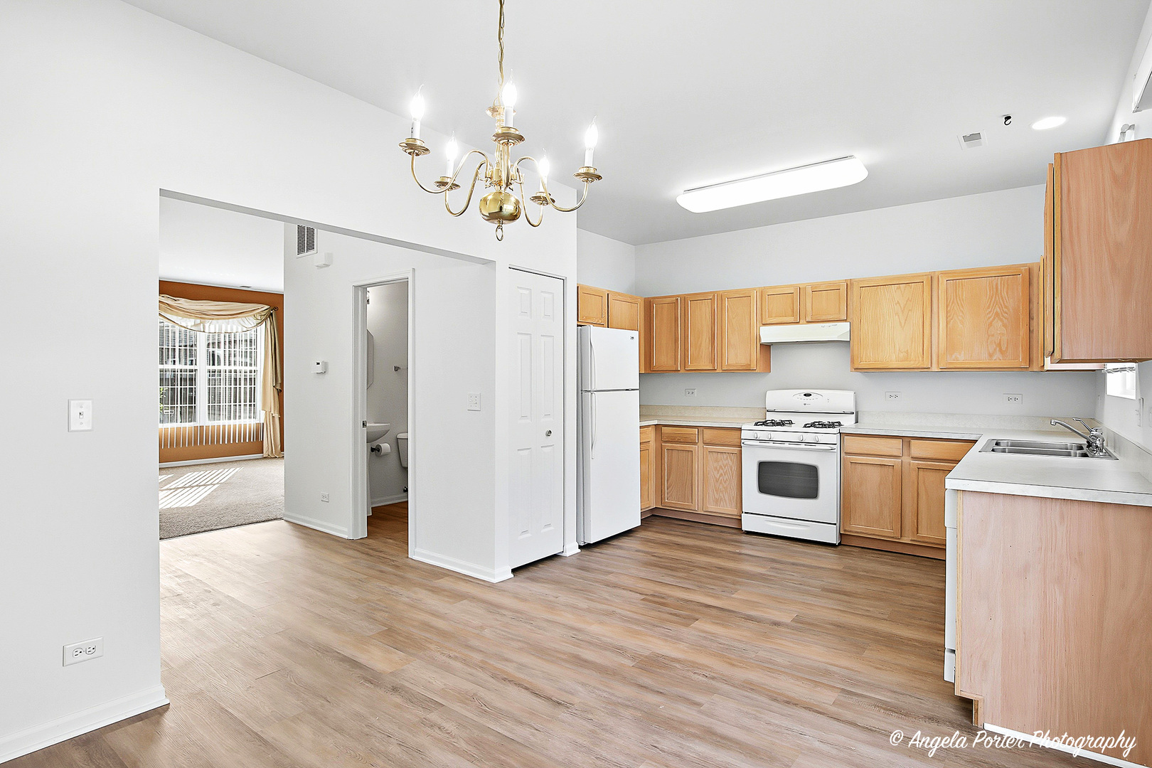 28744 W PONDVIEW Drive #28744, Lakemoor, IL 60051