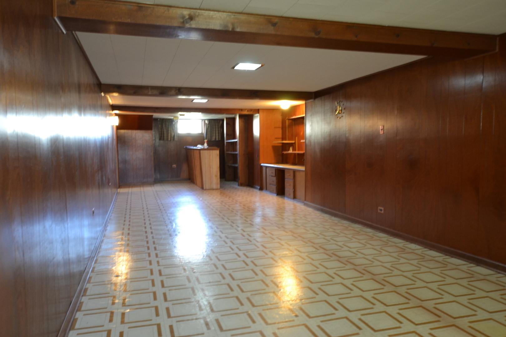2900 W 101st Place, Evergreen Park, IL 60805
