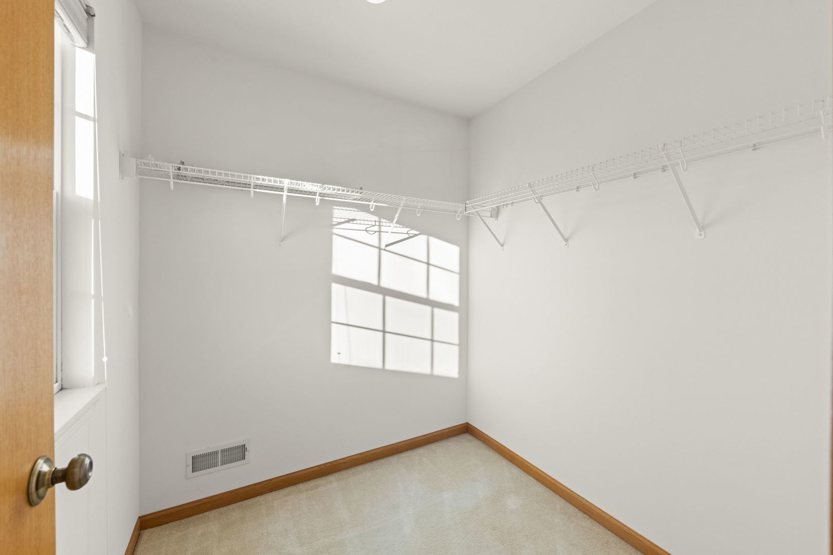 2532 Sagamore Circle, Aurora, IL 60503