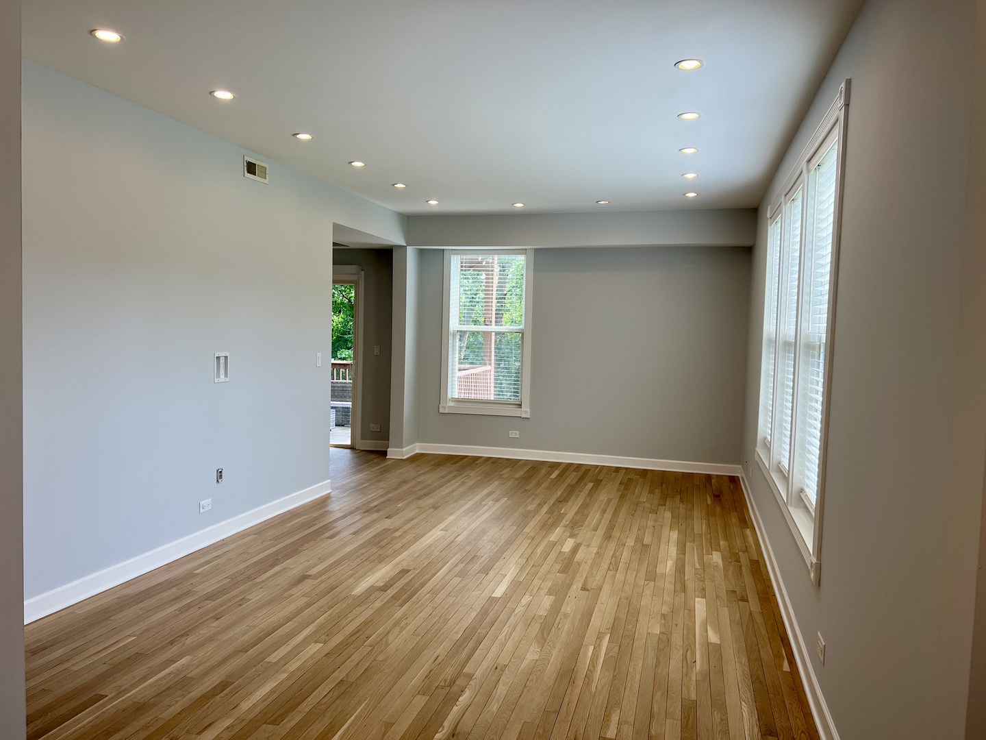 473 Metropolitan Street #473, Aurora, IL 60502