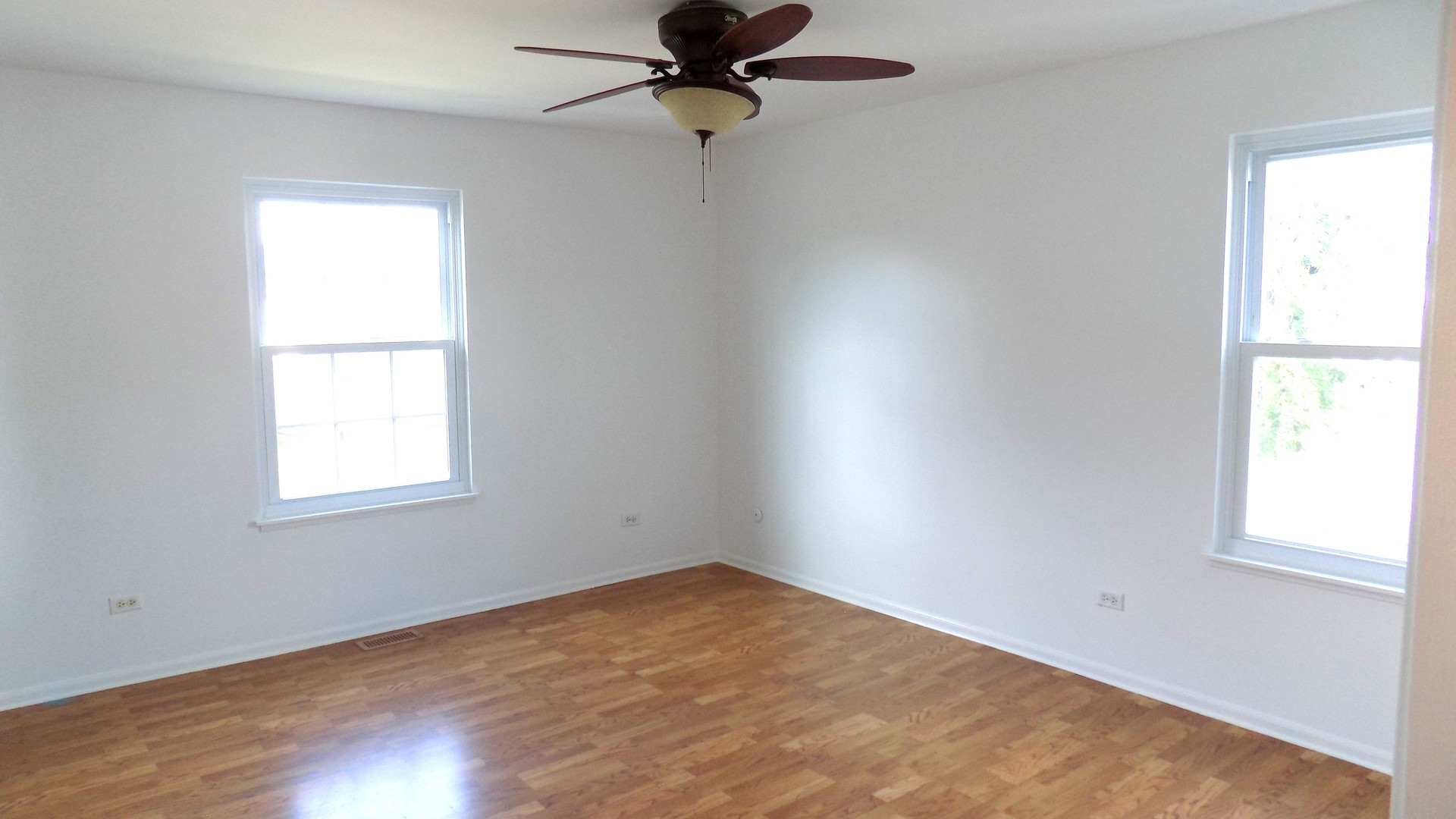 885 CHELSEA Court, Aurora, IL 60504