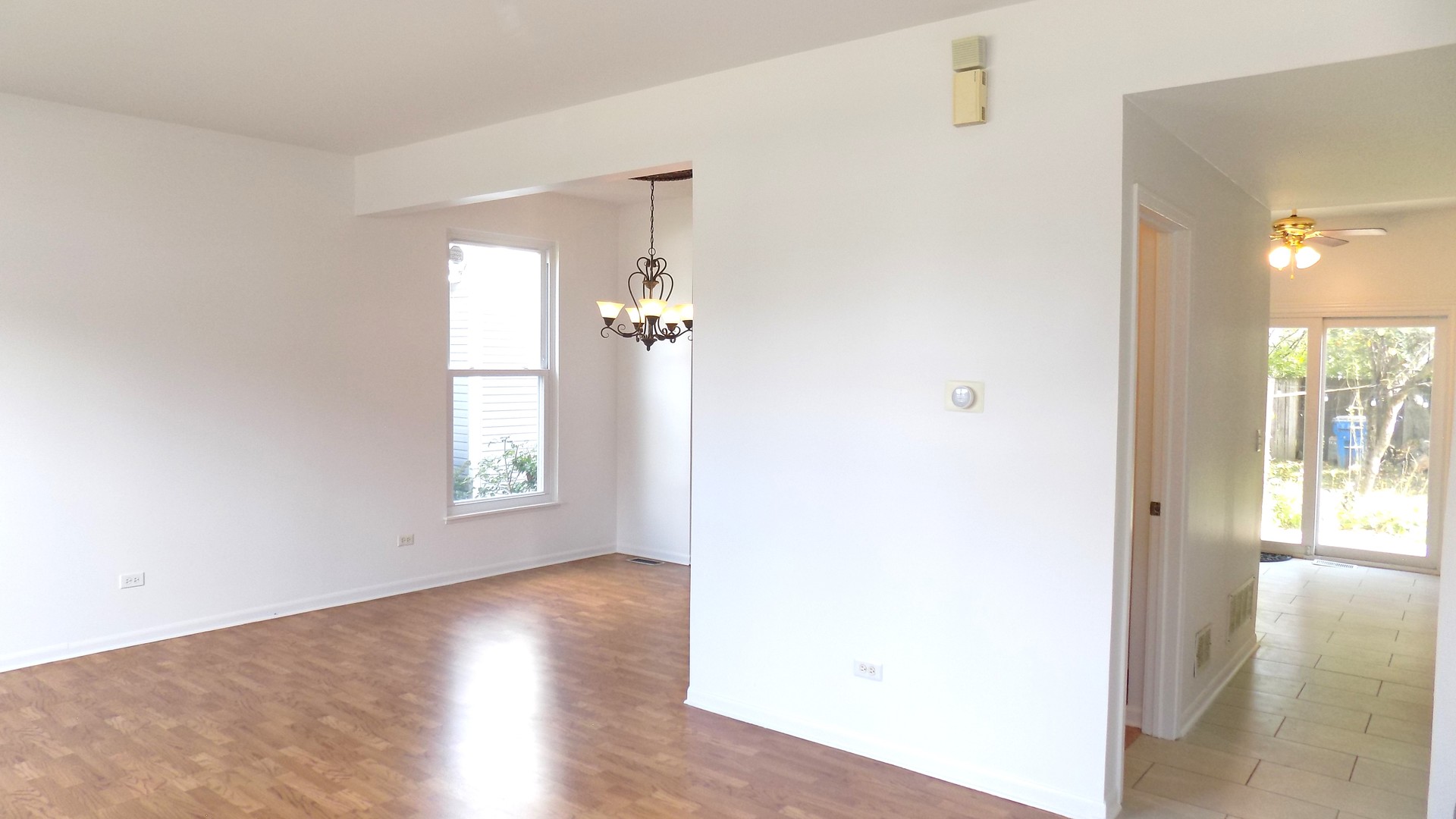 885 CHELSEA Court, Aurora, IL 60504