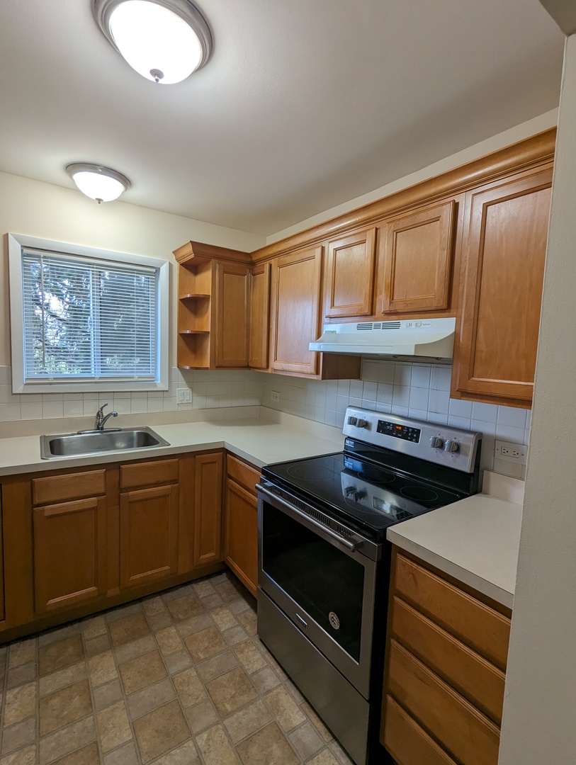 267 12th Street #6D, Wheeling, IL 60090