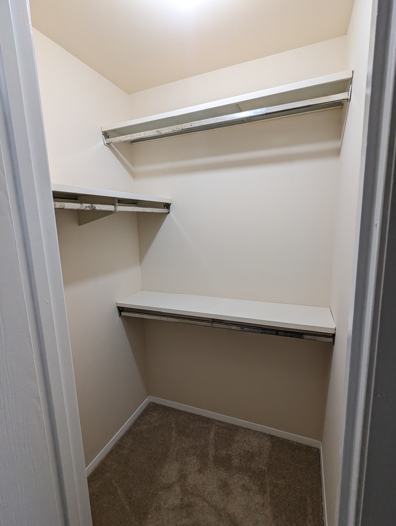 267 12th Street #6D, Wheeling, IL 60090