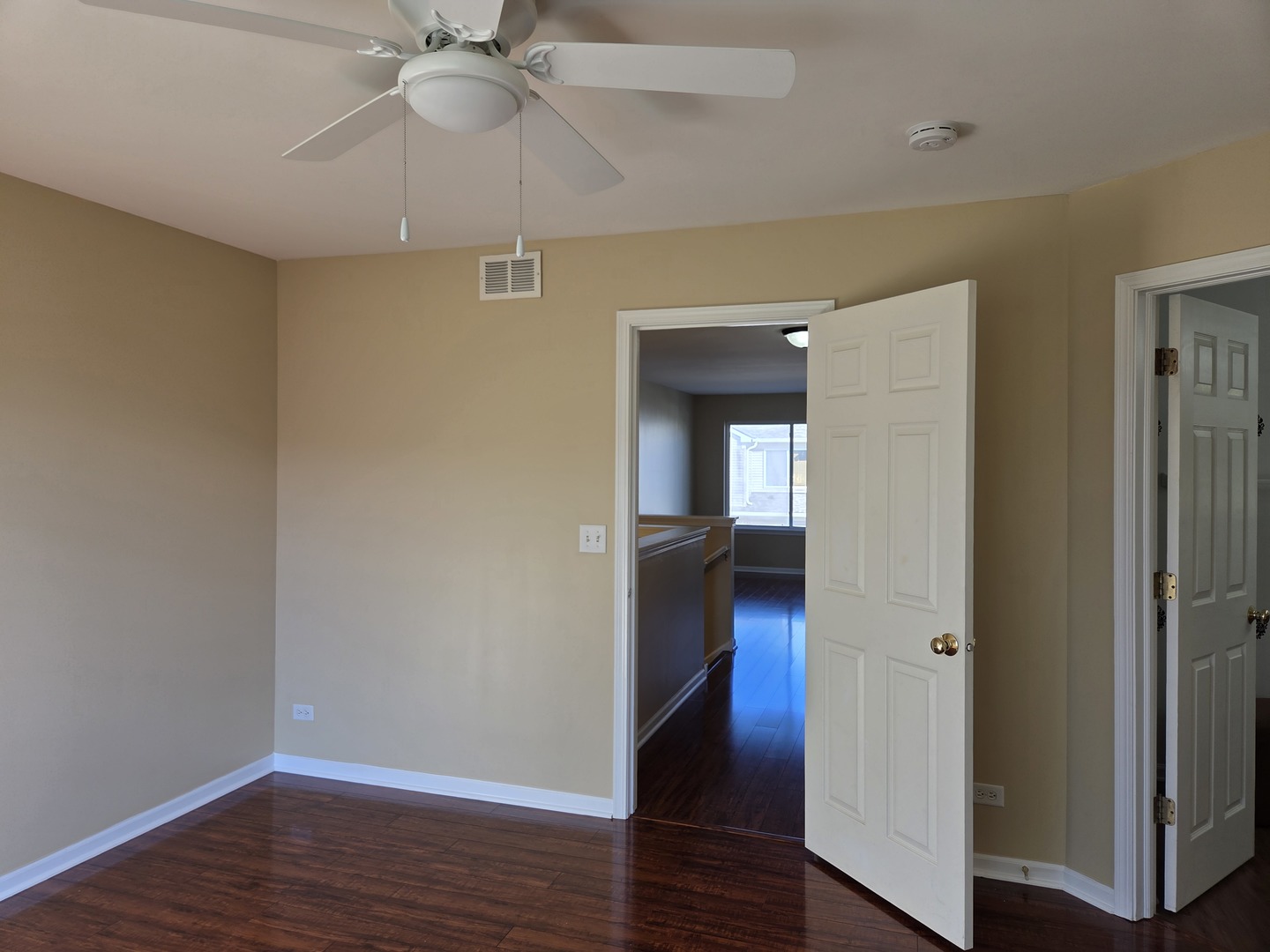 39694 N Warren Lane #39694, Beach Park, IL 60083