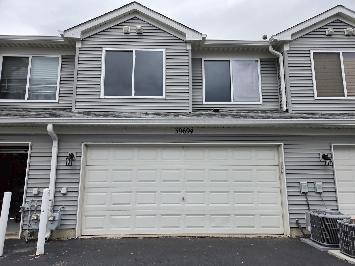 39694 N Warren Lane #39694, Beach Park, IL 60083