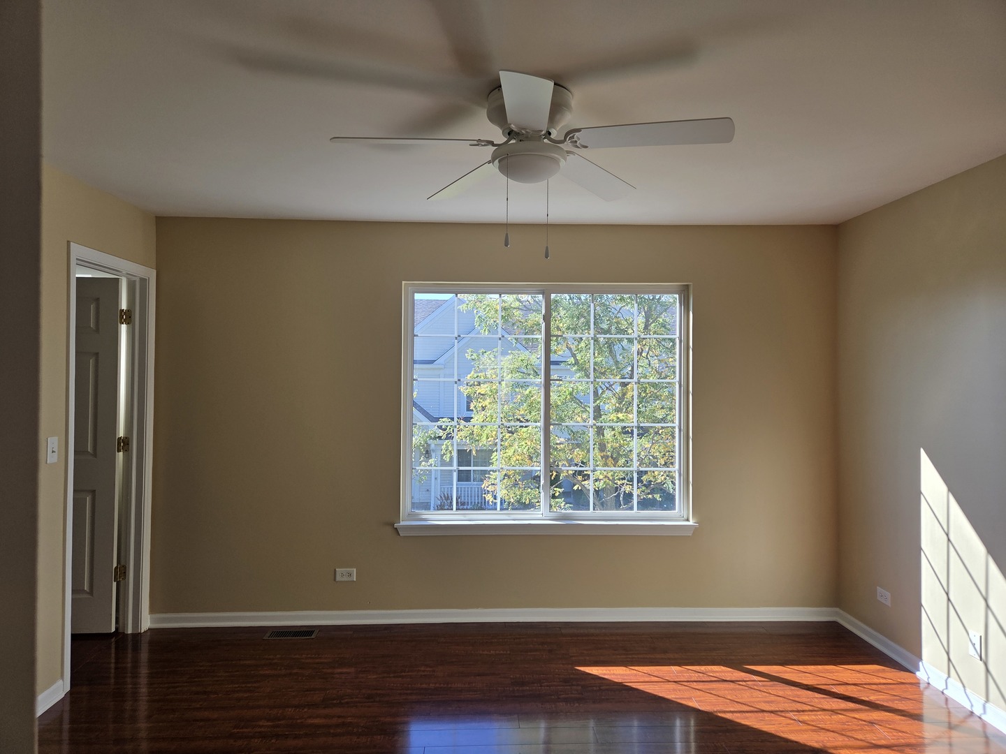 39694 N Warren Lane #39694, Beach Park, IL 60083