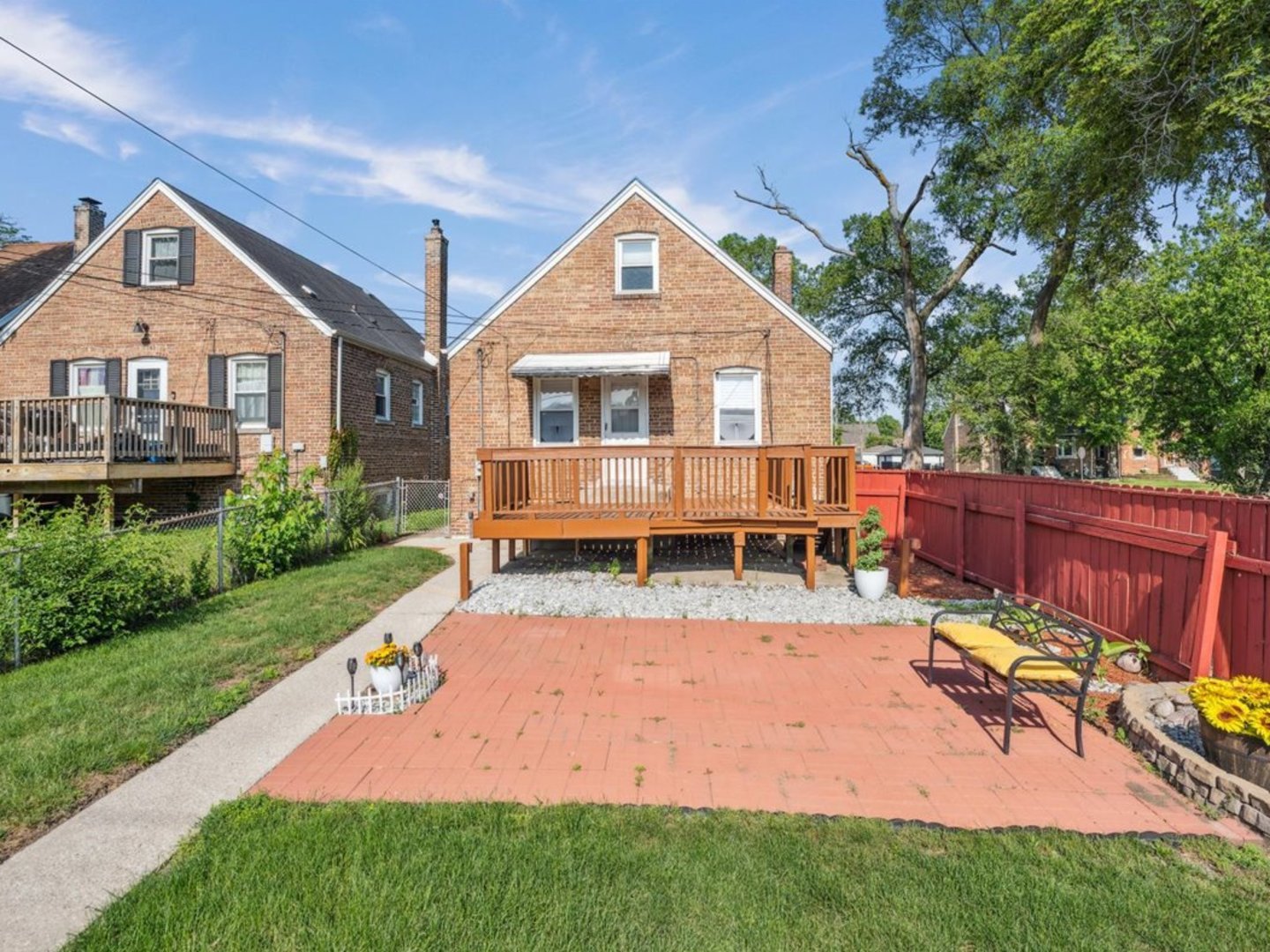 18101 Wildwood Avenue, Lansing, IL 60438