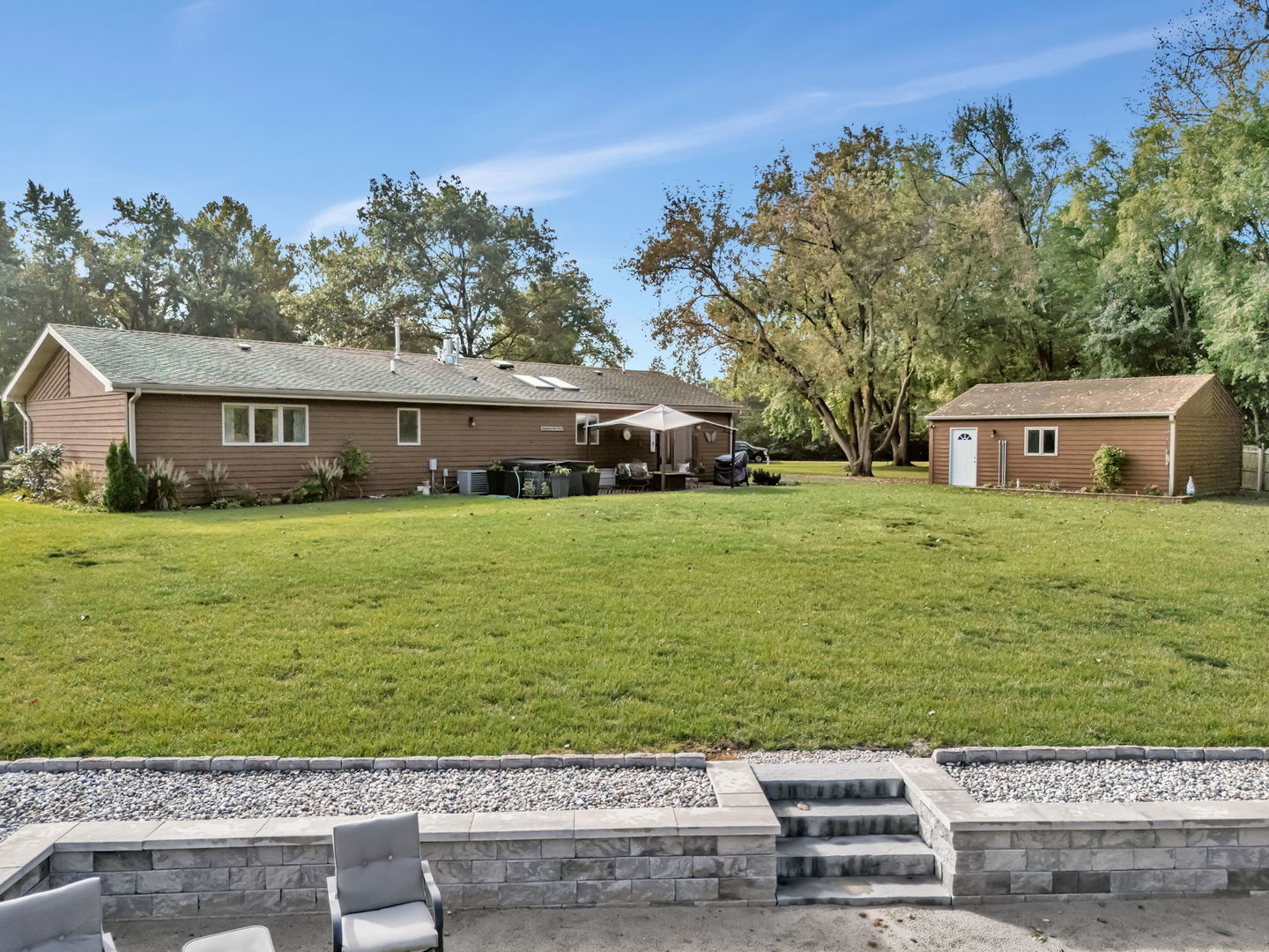 5640 E North Prairie Drive, Morris, IL 60450