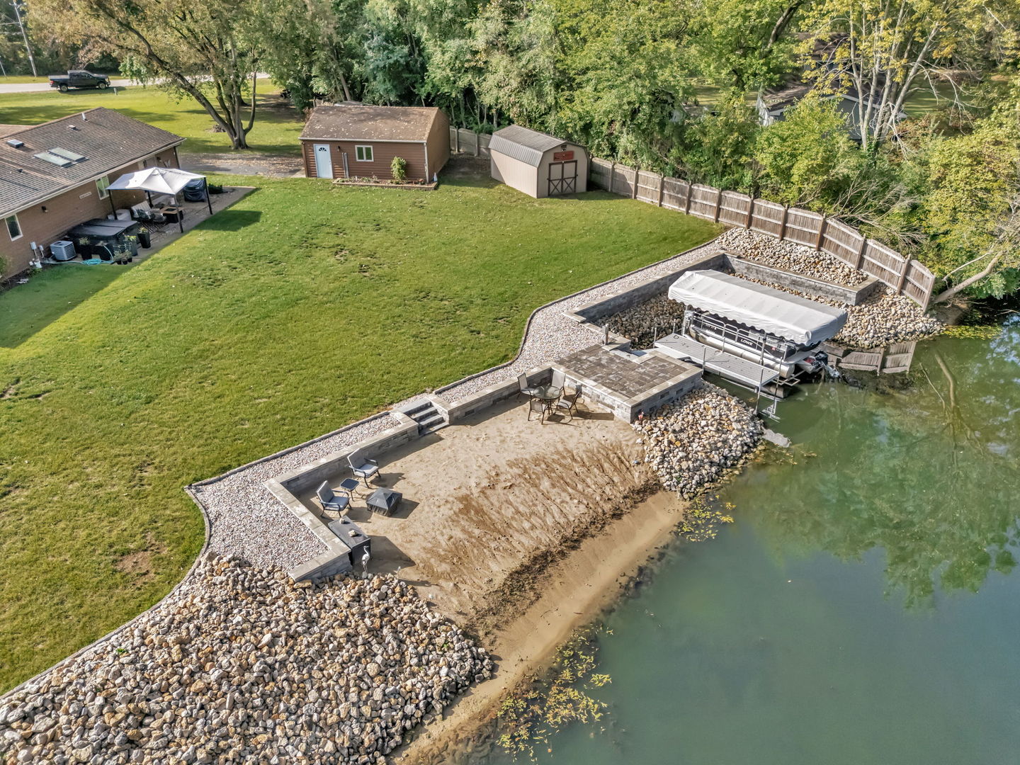 5640 E North Prairie Drive, Morris, IL 60450