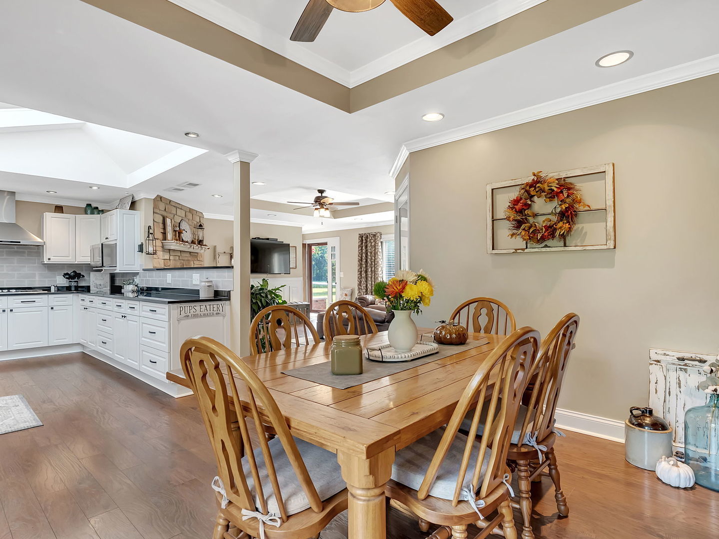 5640 E North Prairie Drive, Morris, IL 60450