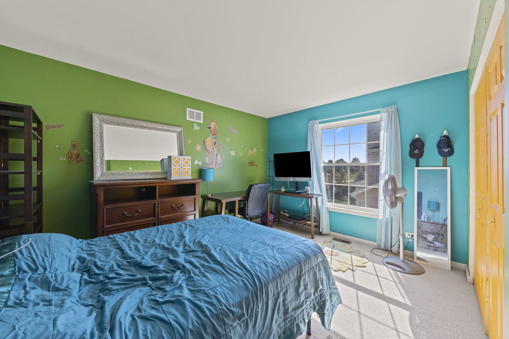 639 Vista Drive, Oswego, IL 60543