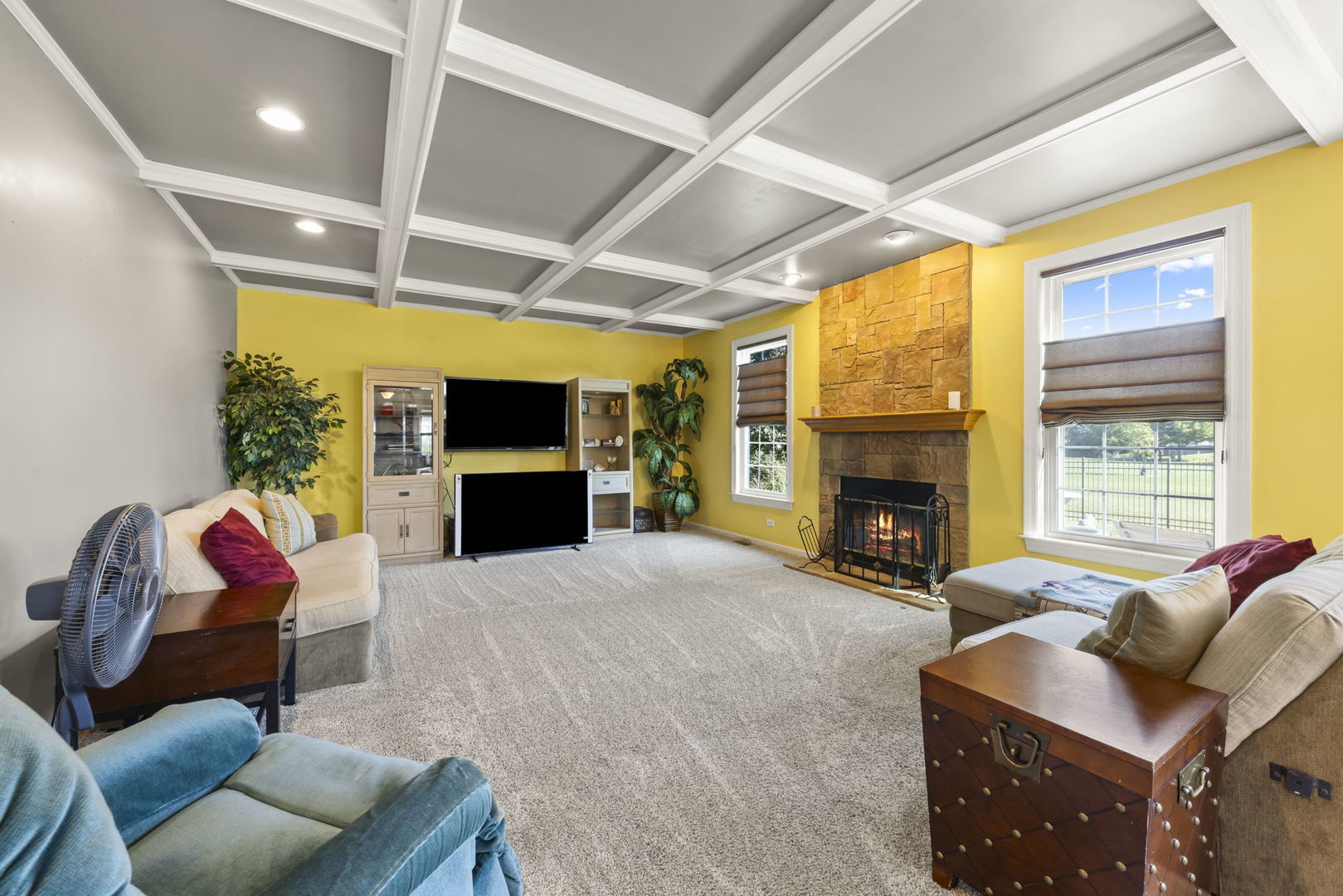 639 Vista Drive, Oswego, IL 60543