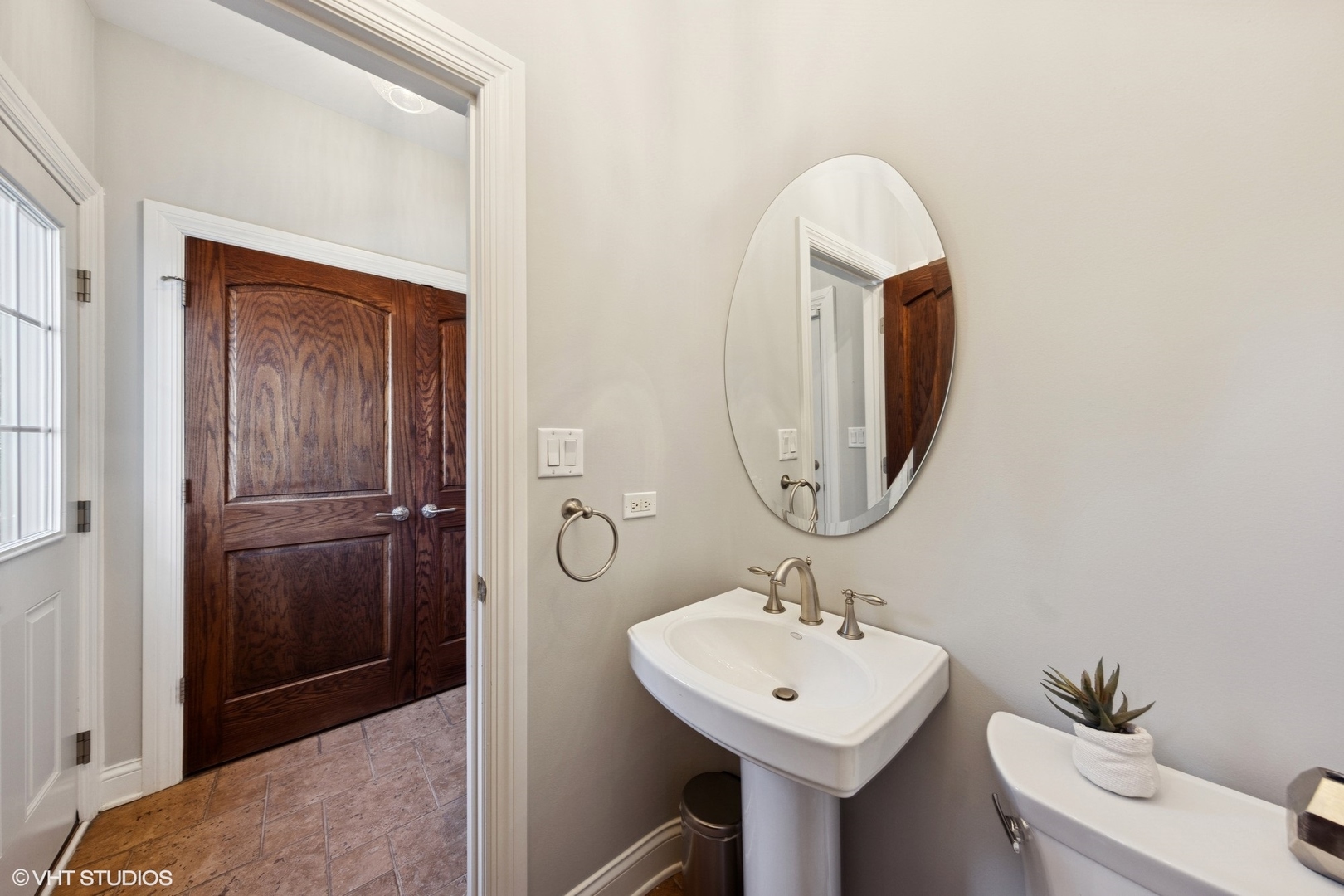 608 S Quincy Street, Hinsdale, IL 60521