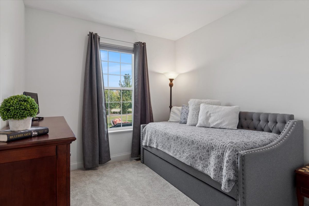 11820 Zenk Court, Huntley, IL 60142