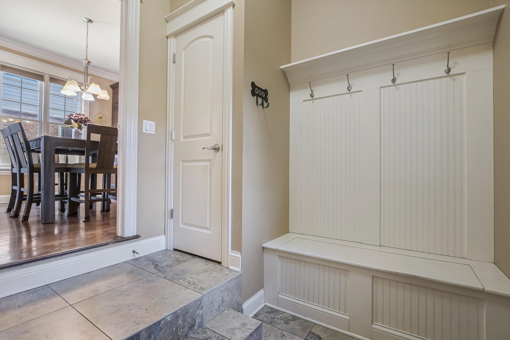 7524 W Jonquil Terrace, Niles, IL 60714