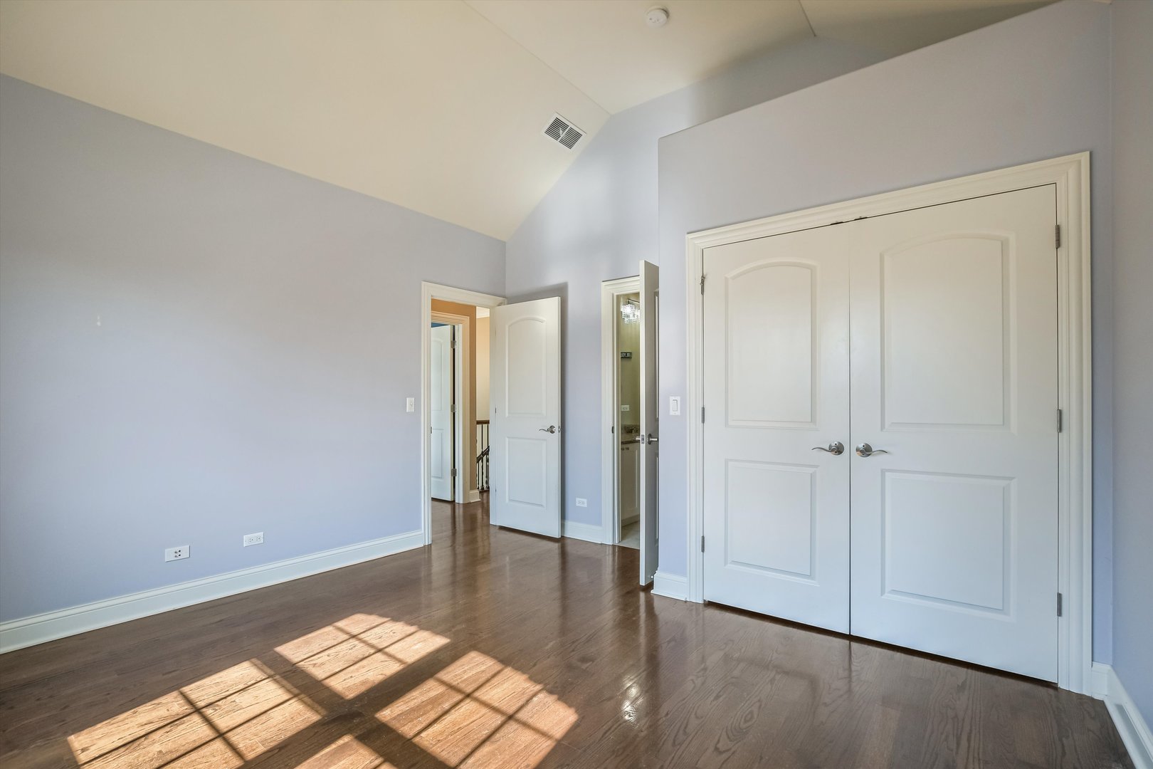 7524 W Jonquil Terrace, Niles, IL 60714