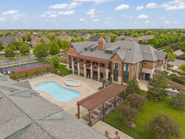 4043 Juneberry Road, Naperville, IL 60564