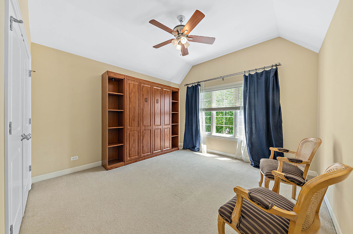 4043 Juneberry Road, Naperville, IL 60564