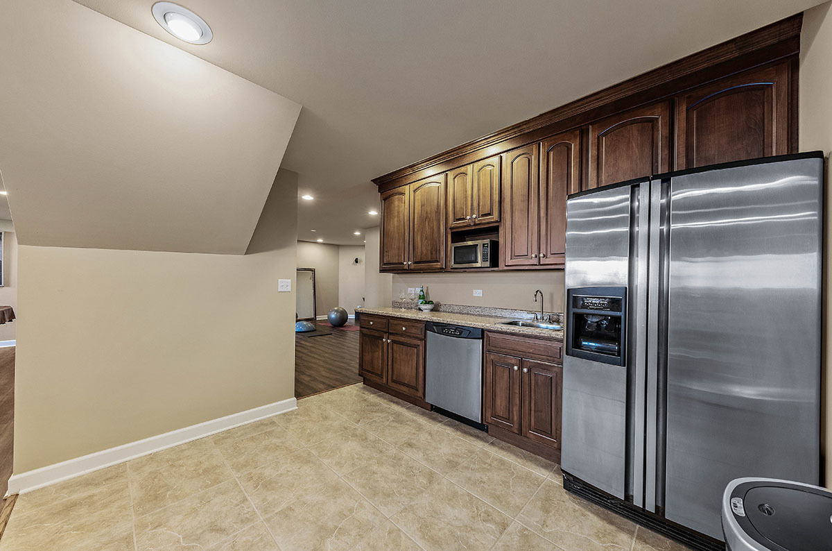 4043 Juneberry Road, Naperville, IL 60564