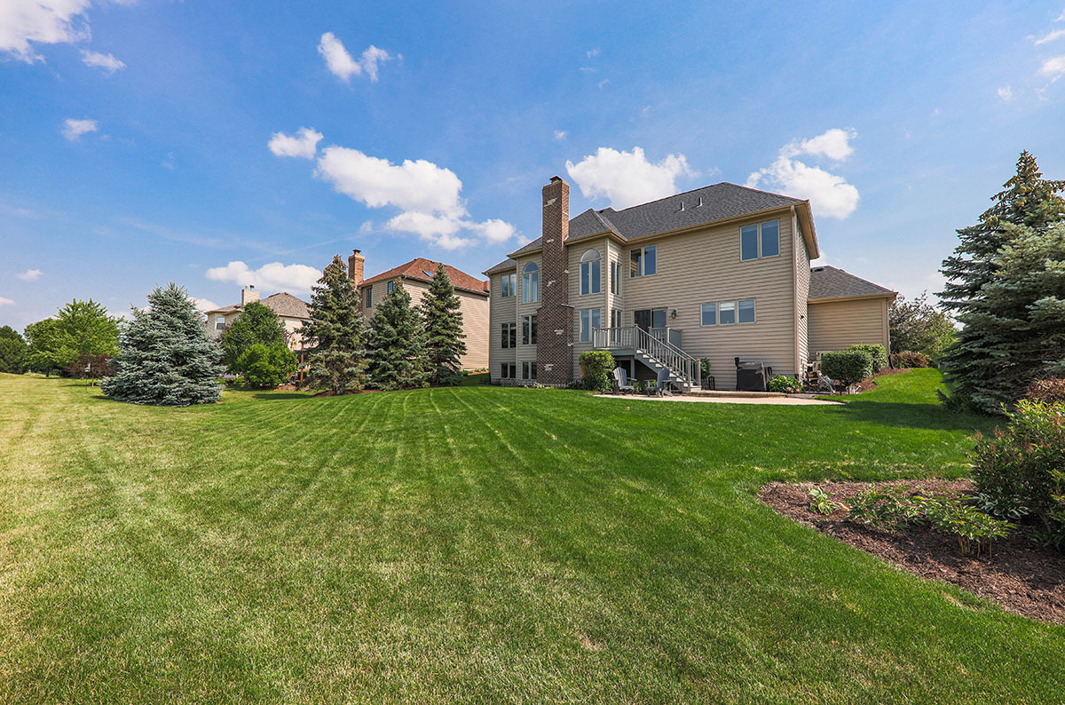 4043 Juneberry Road, Naperville, IL 60564