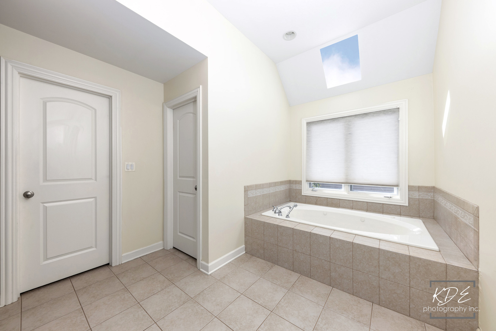 4043 Juneberry Road, Naperville, IL 60564