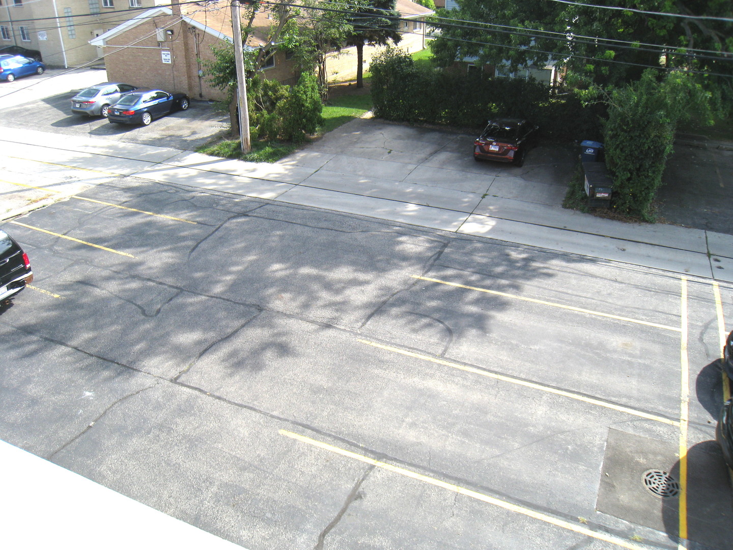 1235 Harding Avenue #302, Des Plaines, IL 60016