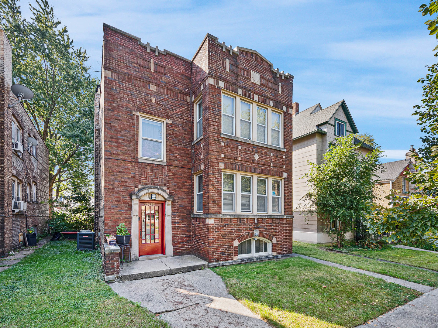 2529 Collins Street, Blue Island, IL 60406