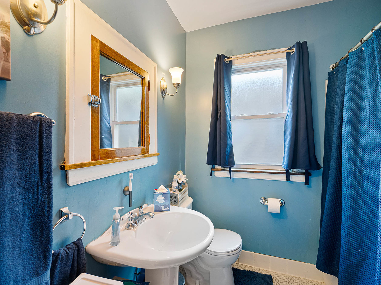 2529 Collins Street, Blue Island, IL 60406