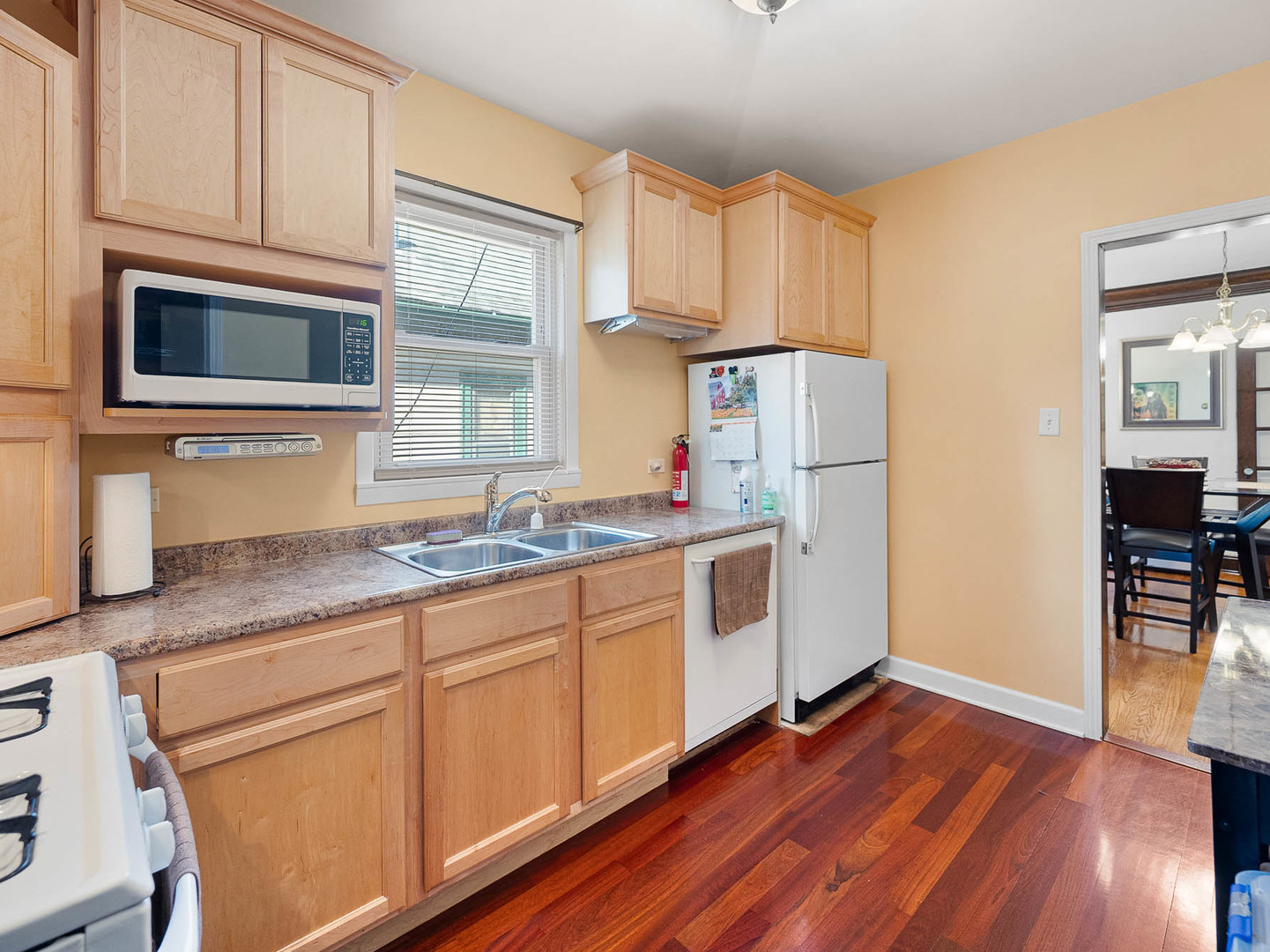 2529 Collins Street, Blue Island, IL 60406