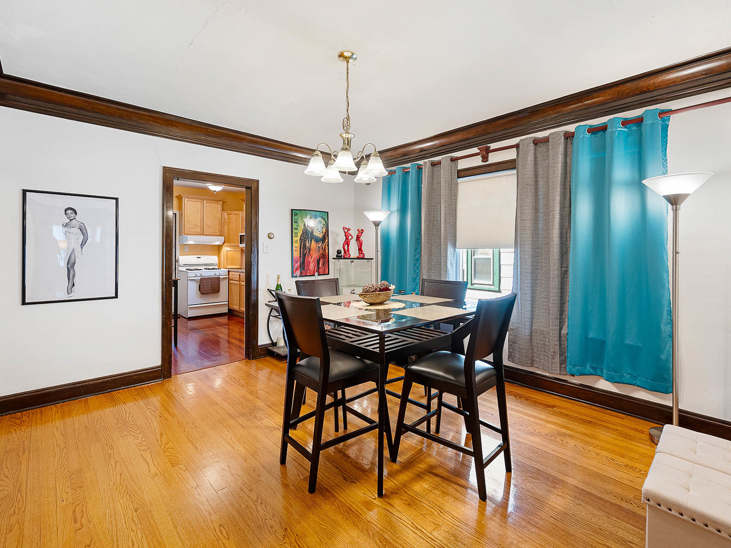 2529 Collins Street, Blue Island, IL 60406