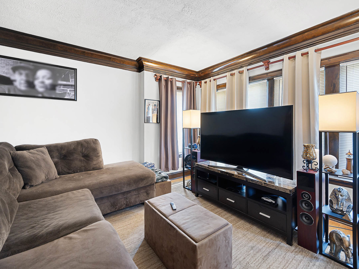 2529 Collins Street, Blue Island, IL 60406