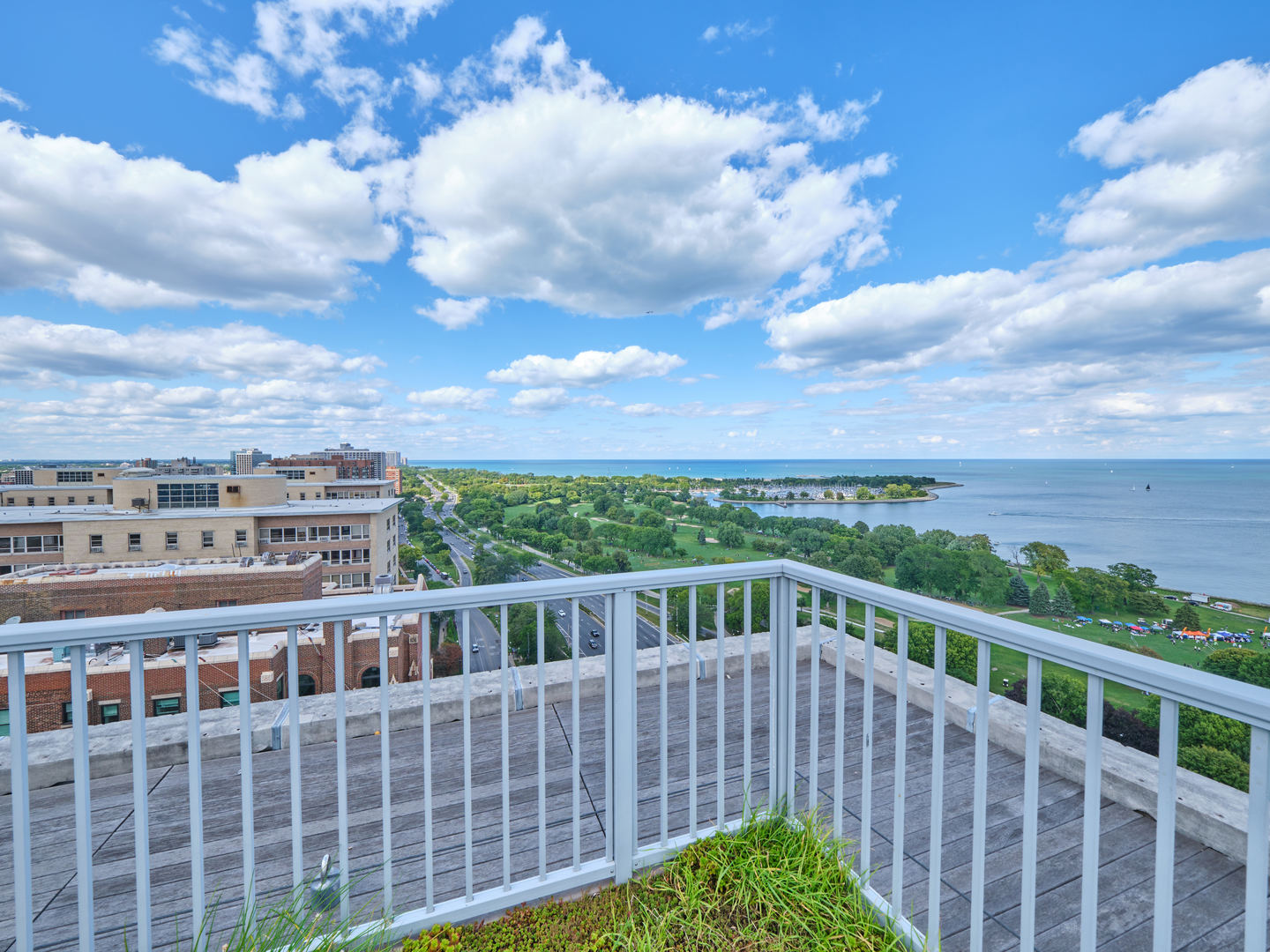 3900 N Lake Shore Drive #15C, Chicago, IL 60613