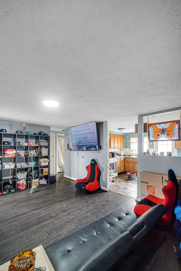 8772 S Kolmar Avenue, Hometown, IL 60456