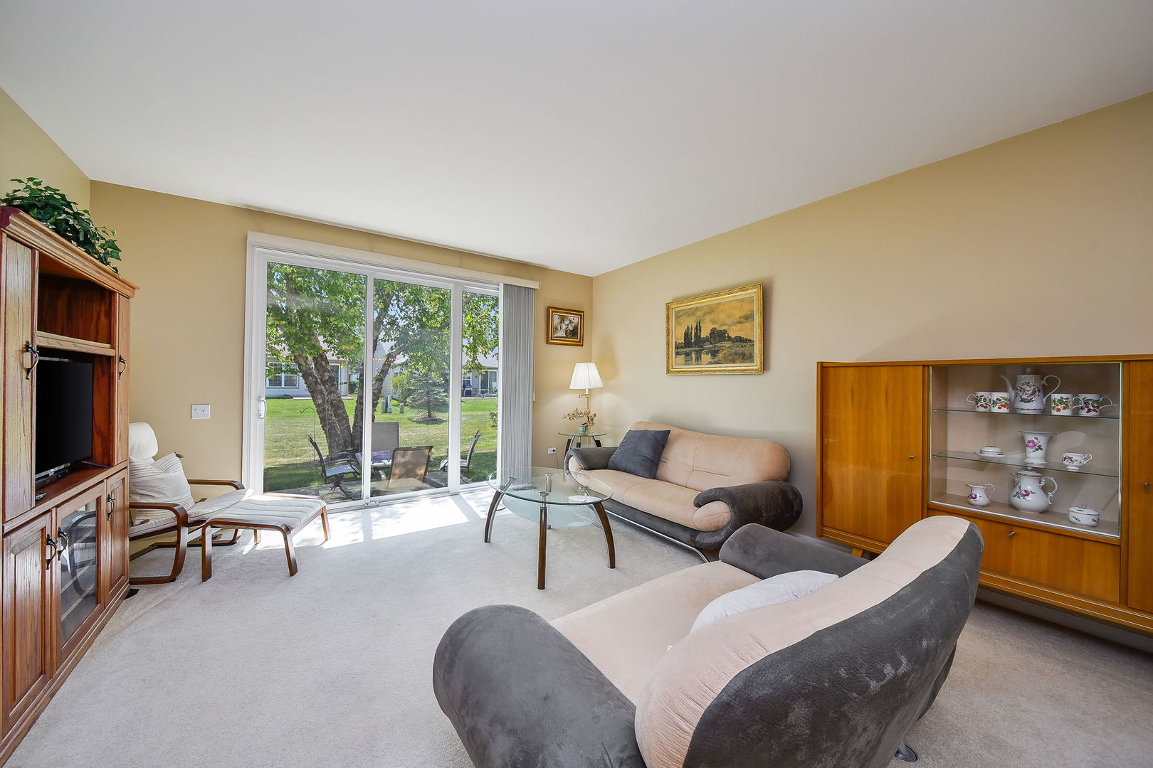 2525 Rolling Ridge Drive, Elgin, IL 60124