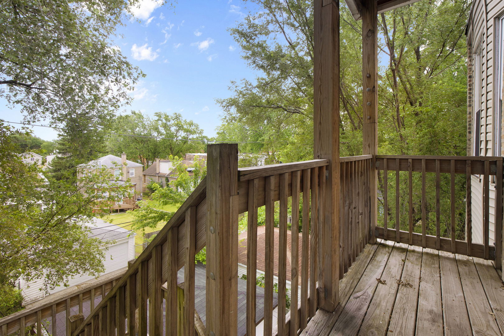 6729 S Saint Lawrence Avenue, Chicago, IL 60637