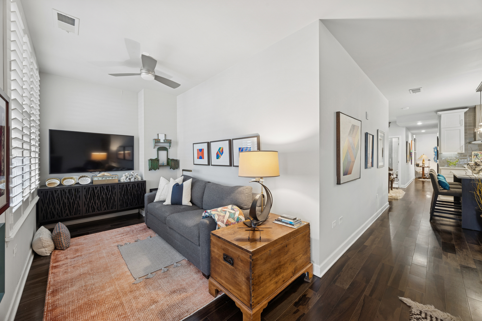 1124 Lake Street #511, Oak Park, IL 60301