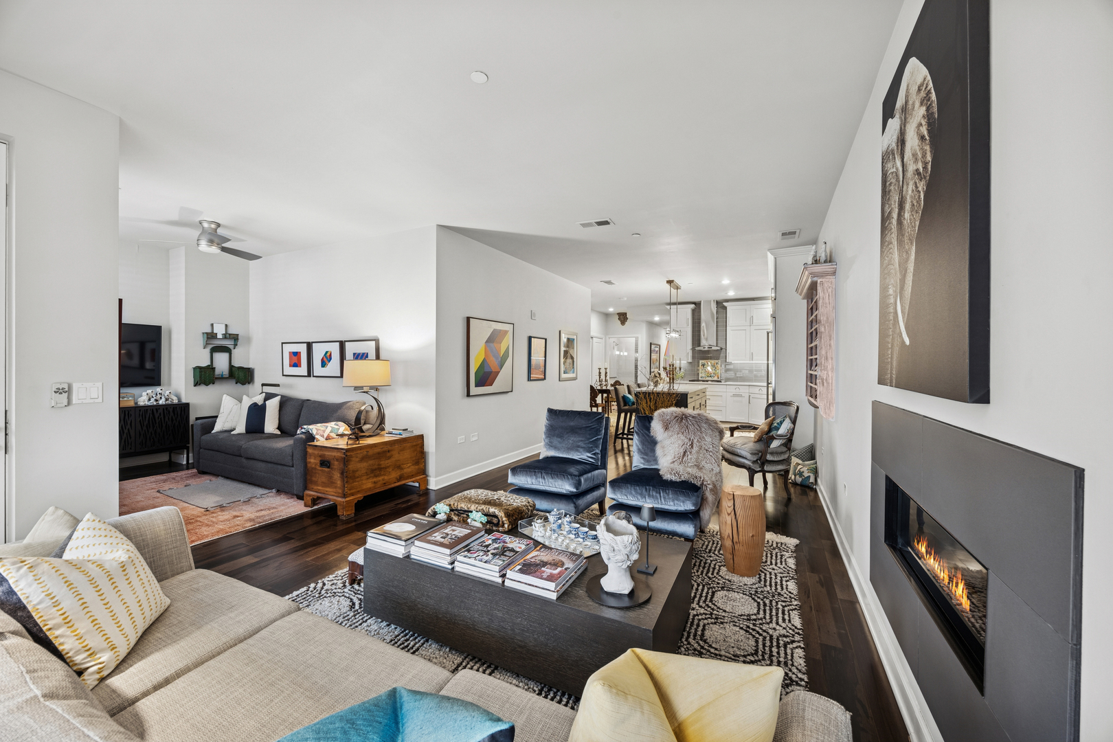 1124 Lake Street #511, Oak Park, IL 60301