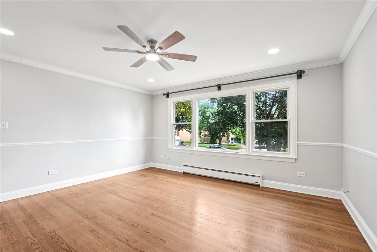 3720 East Avenue #1, Berwyn, IL 60402
