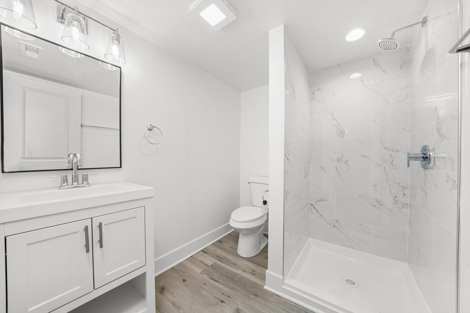 819 E 98th Place, Chicago, IL 60628