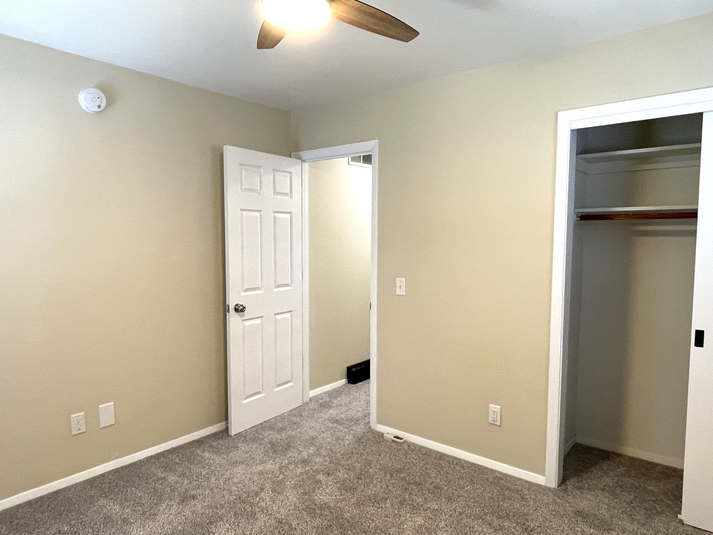 501 University Avenue, Bloomington, IL 61701